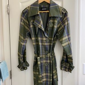 Women’s plaid jacket.